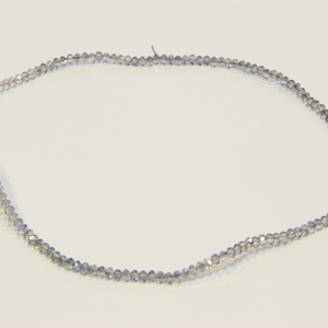 Σειρά Πολυγωνικές Χάντρες Γκρι Ματ(4mm)