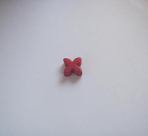 Cross Howlite Red (1.5x1.5cm)