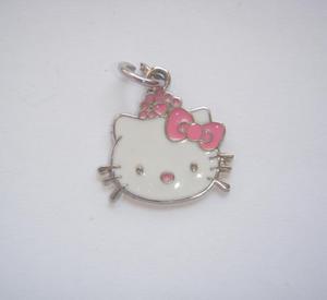 Μεταλλικό Hello Kitty (1.5x1.5cm)