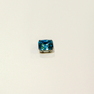Crystal Bezel Light Blue (1x0.7cm)