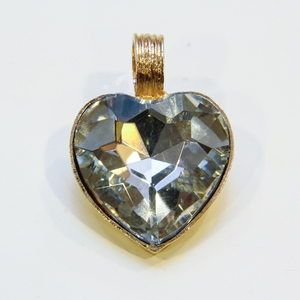 Heart with Rhinestone (4x2.9cm)