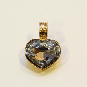 Heart with Strass (3x2.4cm)