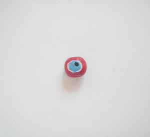 Wooden Eye Red (0.5x0.5cm)