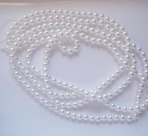 Acrylic Pearls 1m (6mm)