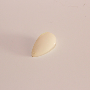 Ακρυλικό Δάκρυ Λευκό (3.7x2.1cm)