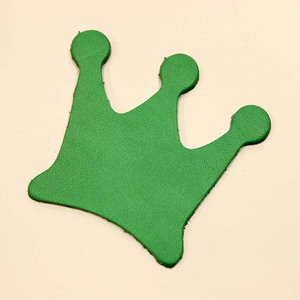 Leather Crown Green (6x7cm)