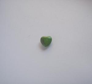 Heart Howlite Green (1.5x1cm)