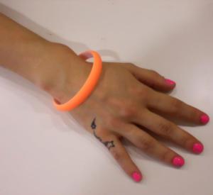 Bracelet Plastic Orange 1.5cm