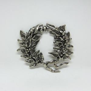 Metal "Wreath" (9.5x10.5cm)
