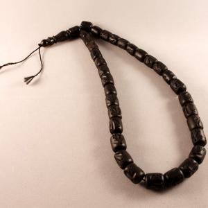 Beads Ebony Carved Black (34pcs)