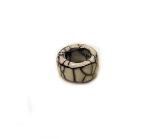 Ceramic Crack Bead White (1x1.5cm)