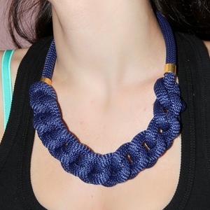 Mountaineering Necklace Blue Knots