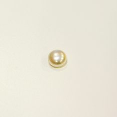 Oval Pearl (1cm)