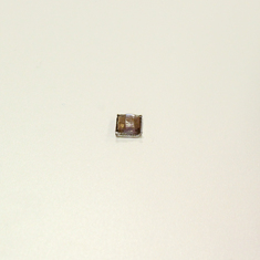 Κρύσταλλο Καστόνι (0.5x0.5cm)