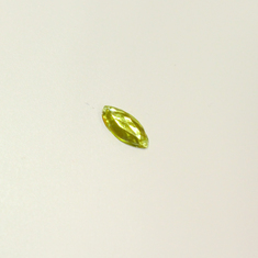 Button Rhinestone Yellow (1.7x0.7cm)