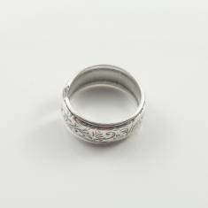 Metallic Ring Relief Silver