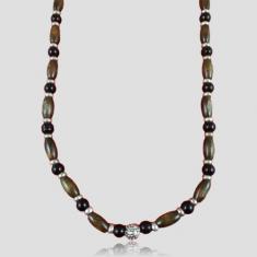 Short Necklace With Metal Bead